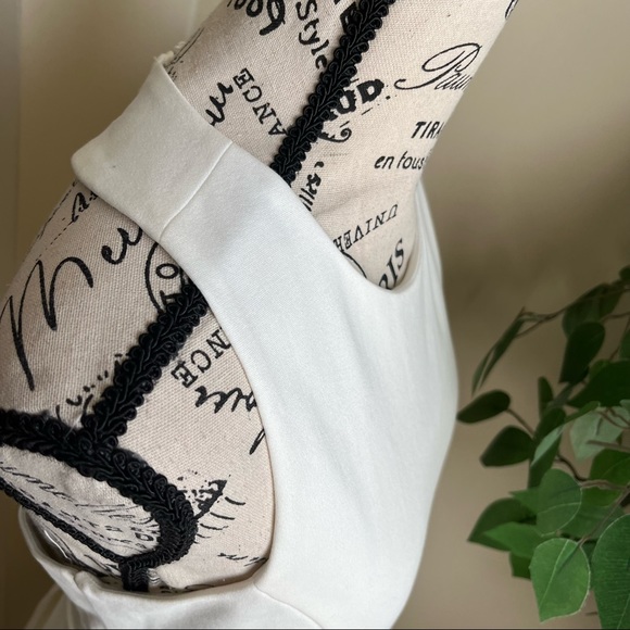 Lulus Cutout and About White Skater Dress Sz M - Picture 9 of 16